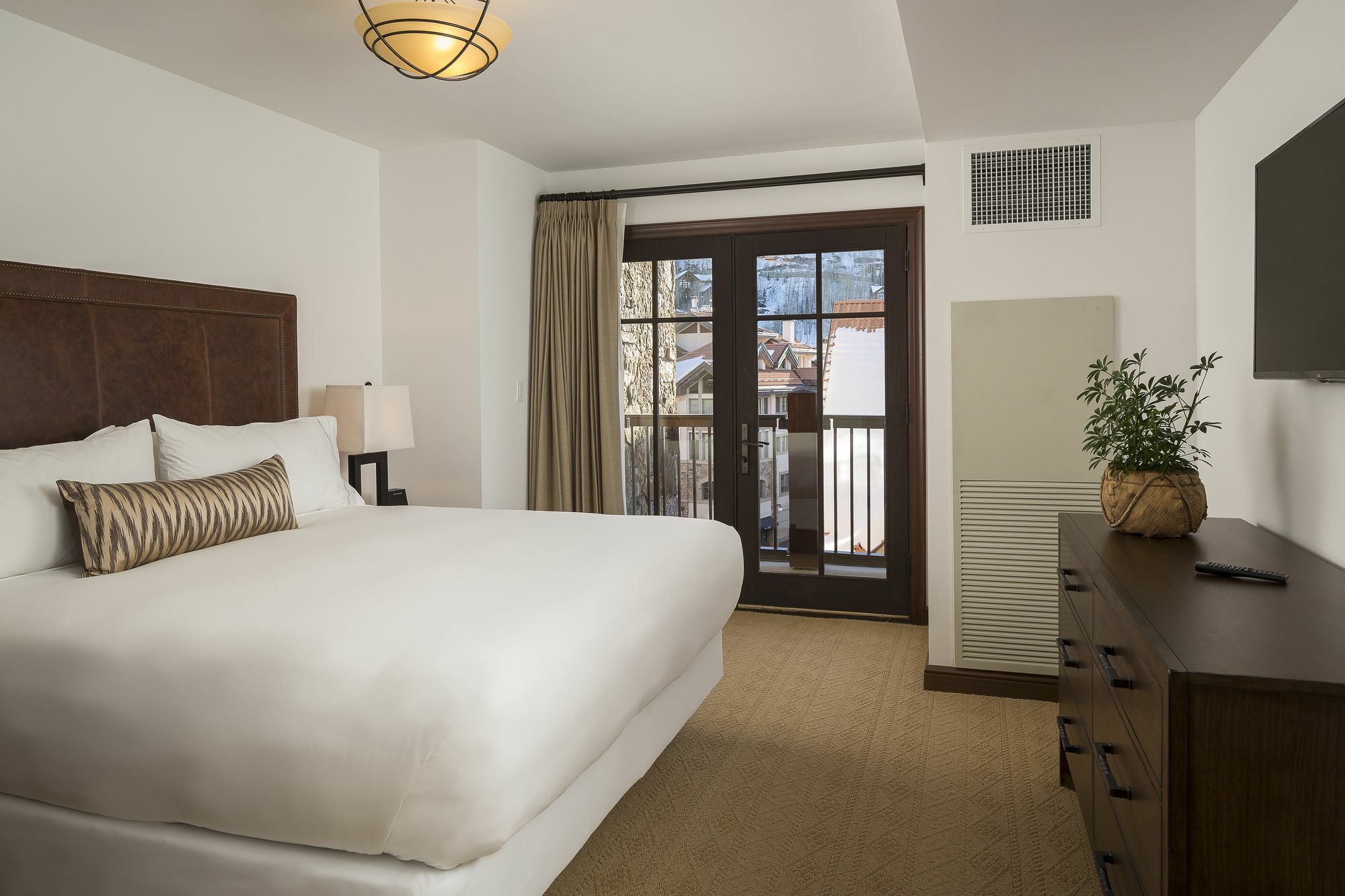 Madeline Hotel And Residences, Auberge Resorts Collection Теллерайд Экстерьер фото